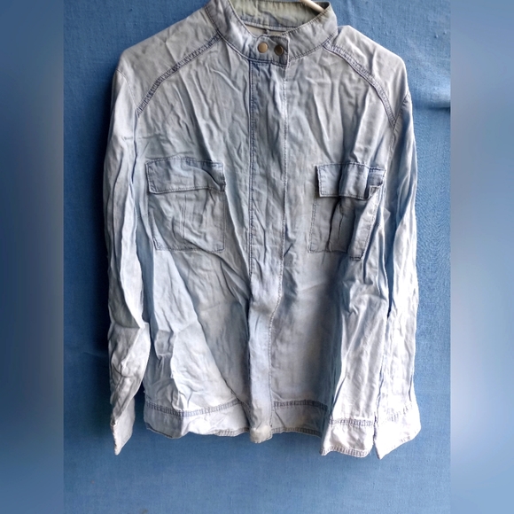 Ava Viv Women's Size X Light Wash Zip Up Denim Top - Picture 1 of 5